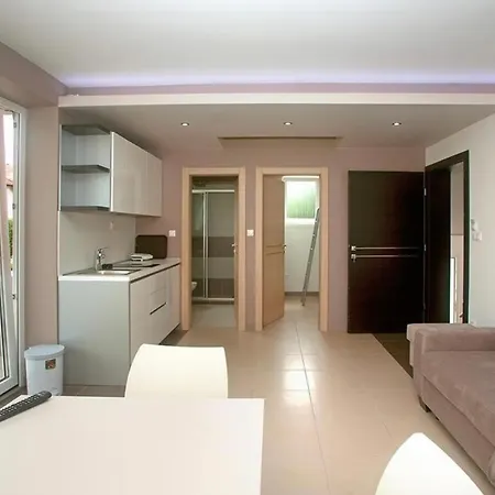 Daska Apartmani Njivice Exterior foto