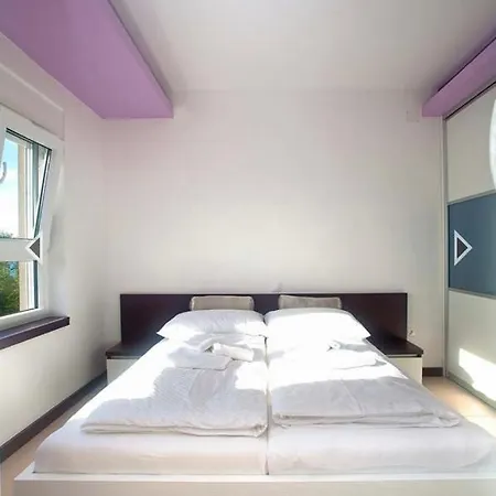 Daska Apartmani Njivice Exterior foto