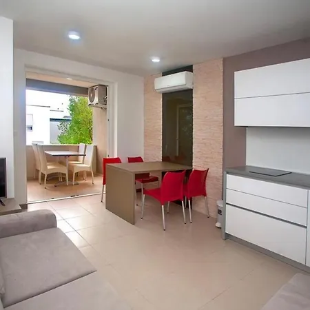 Daska Apartmani Njivice Exterior foto