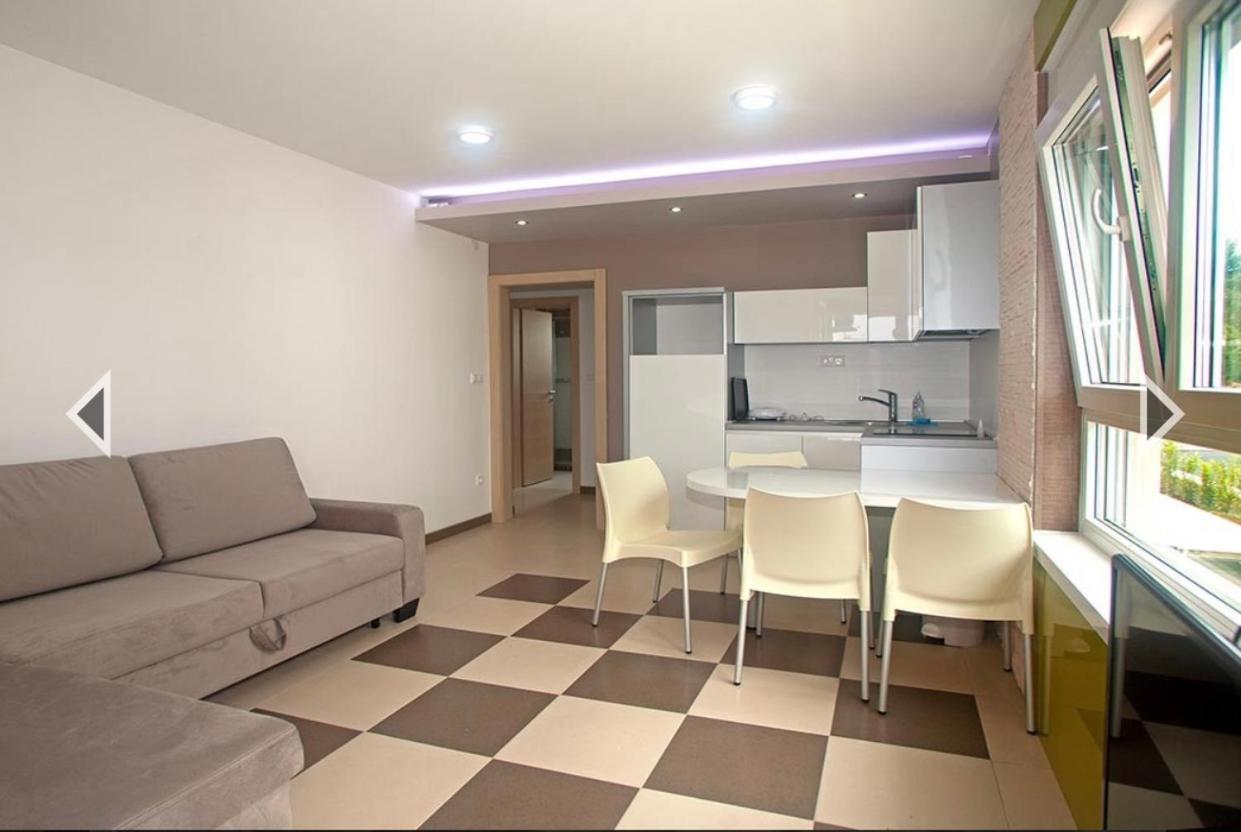 Daska Apartment Njivice